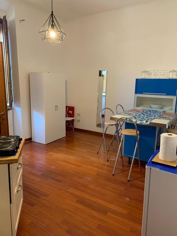 Long John Apartment Rom